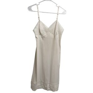 Vintage 70s Blush Pink Lace Slip Dress XS Romantic Ethereal Cottagecore Dainty